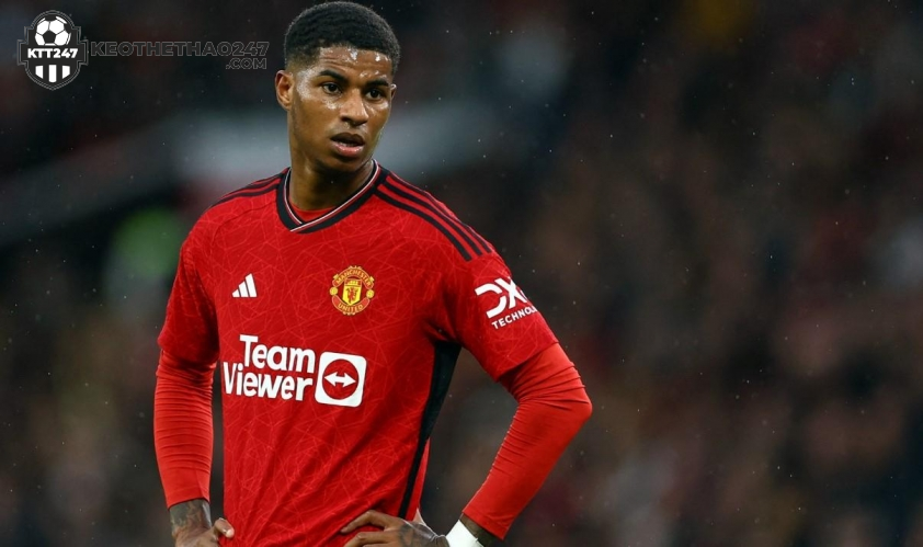 Đã giữa tháng 1 song Rashford vẫn chưa tìm được lối đi mới cho mình.