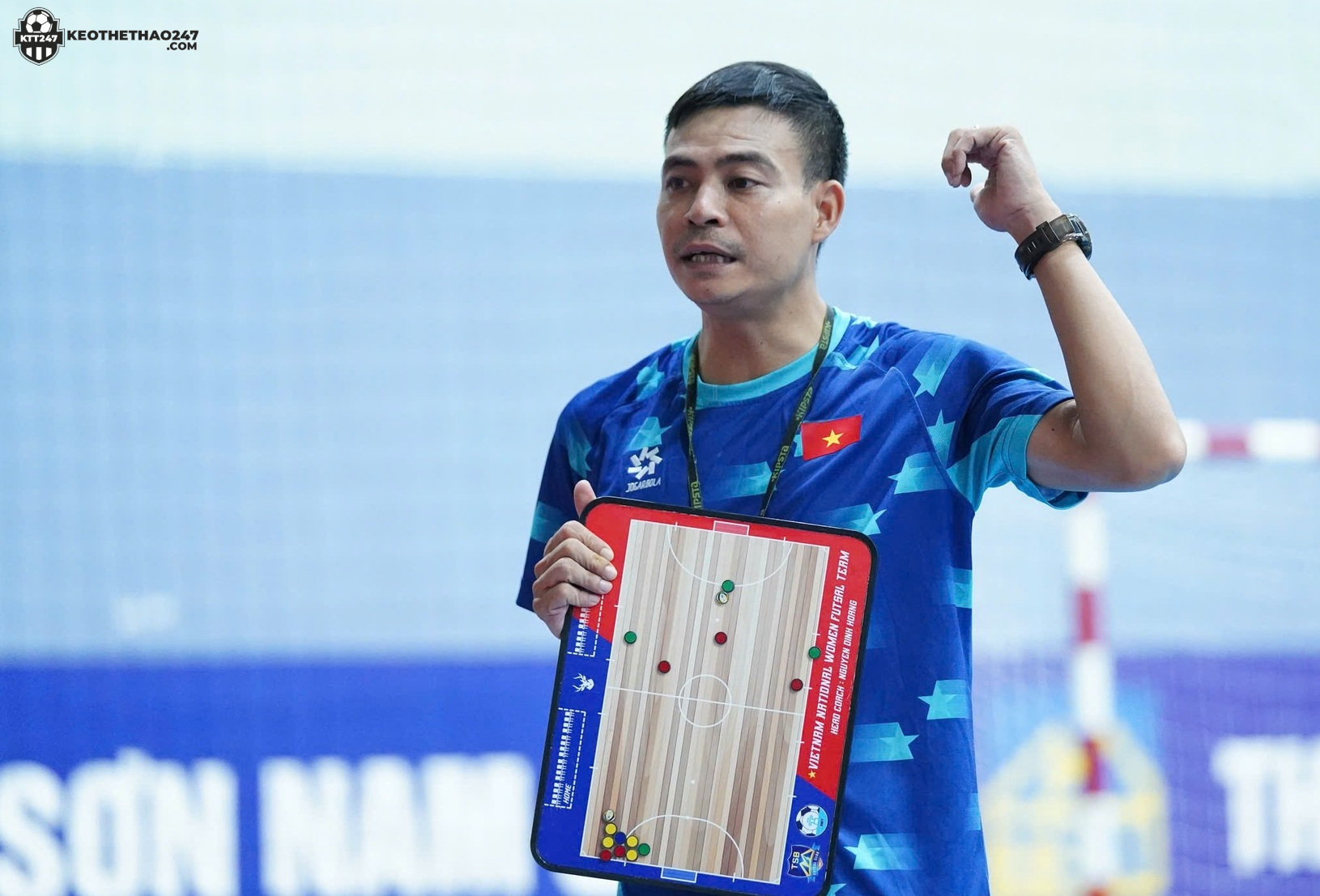 HLV Nguyễn Đình Hoàng lọt top 10 HLV Đội tuyển nữ futsal hay nhất thế giới (Ảnh: VFF) HLV Nguyễn Đình Hoàng lọt top 10 HLV Đội tuyển nữ futsal hay nhất thế giới (Ảnh: VFF)