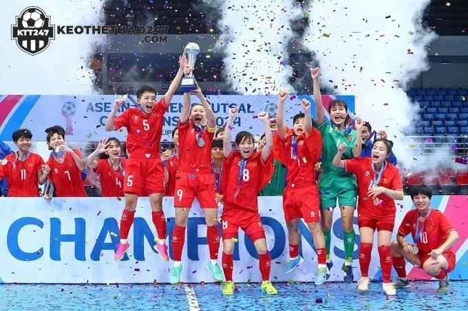 Đội tuyển futsal nữ Việt Nam lọt Top 10 thế giới (Ảnh: VFF) Đội tuyển futsal nữ Việt Nam lọt Top 10 thế giới (Ảnh: VFF)