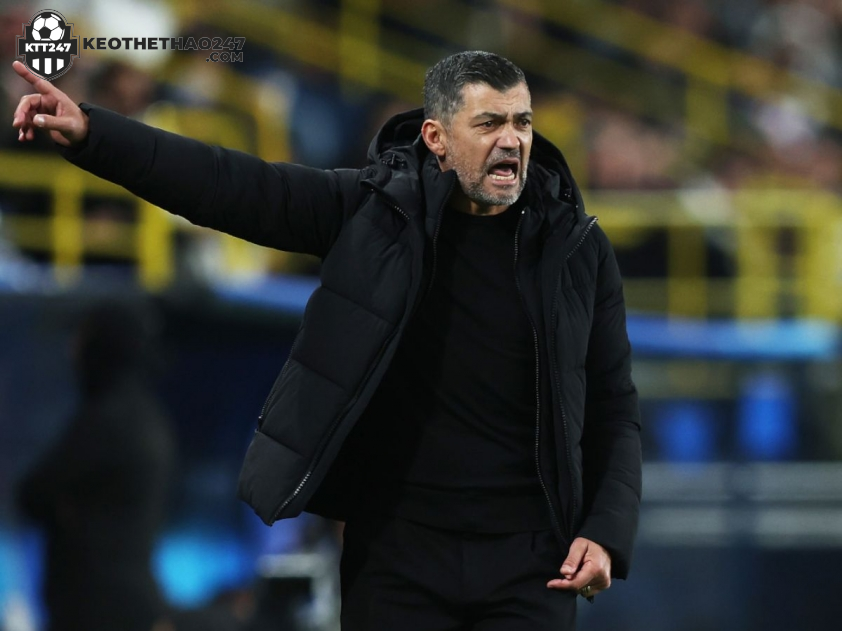HLV Sergio Conceicao với AC Milan