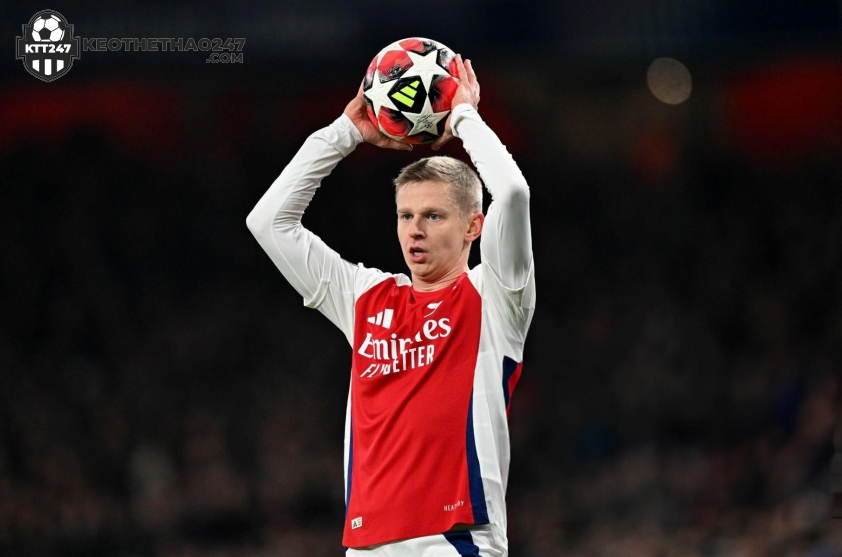 Zinchenko sắp rời Arsenal để chuyển tới Dortmund. Ảnh: Getty