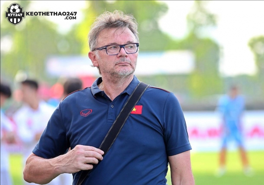 Troussier đã không phát huy được những di sản mà HLV Park Hang Seo để lại. Troussier đã không phát huy được những di sản mà HLV Park Hang Seo để lại.