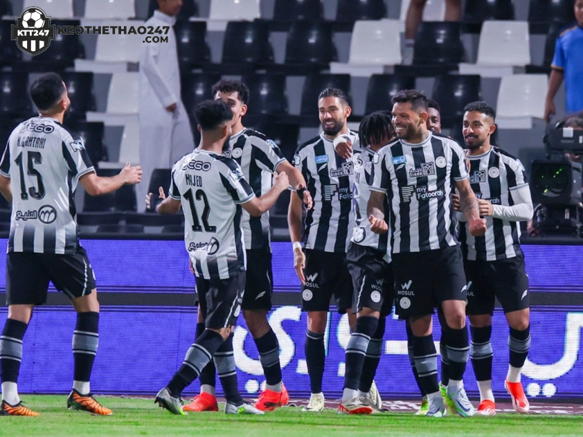 Al Shabab với lợi thế sân nhà sẽ có tham vọng lớn cho tấm vé bước tiếp (Ảnh: Eurosport) Al Shabab với lợi thế sân nhà sẽ có tham vọng lớn cho tấm vé bước tiếp (Ảnh: Eurosport)